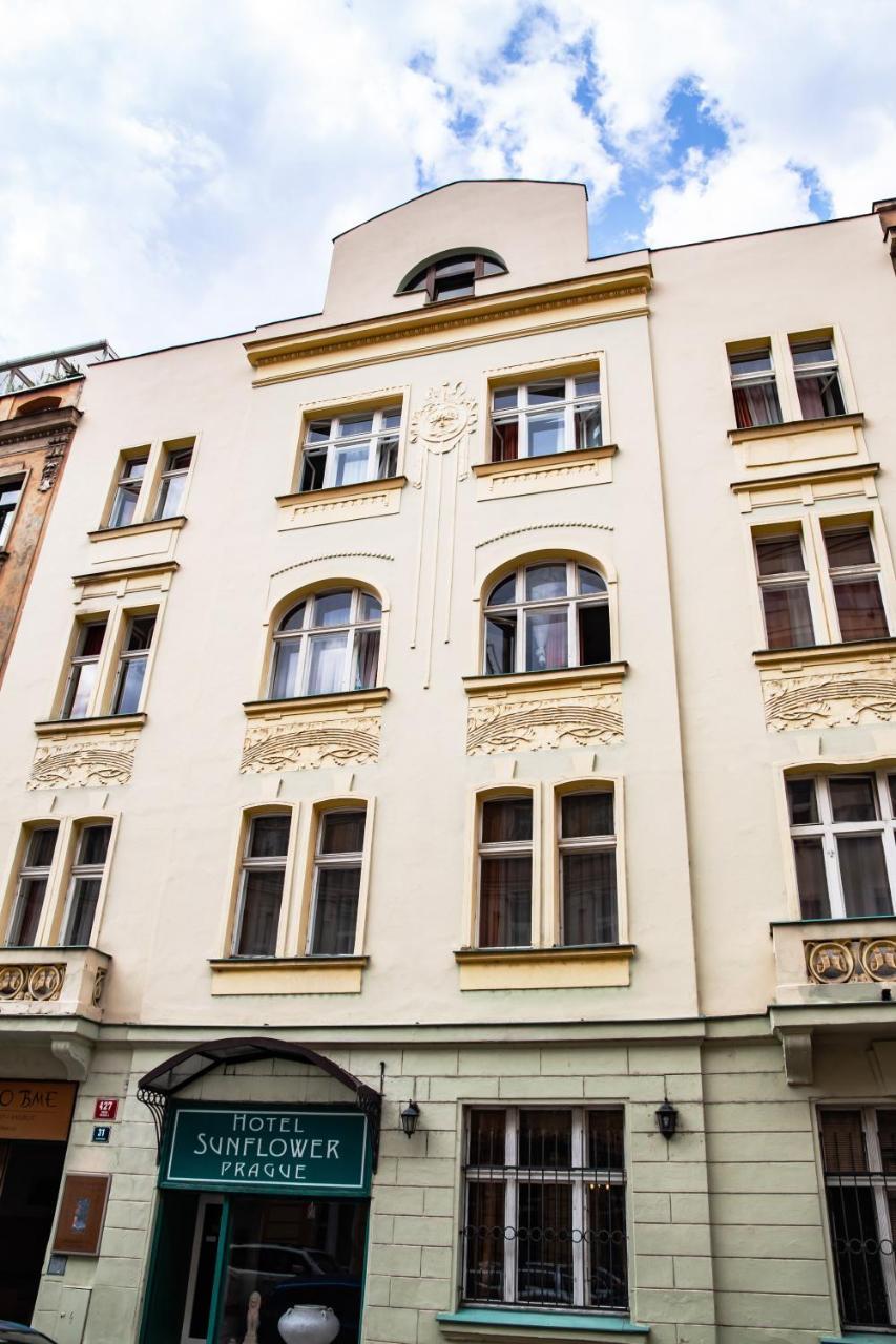 Hotel Sunflower Praha Eksteriør bilde
